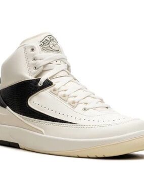 Jordan
Air Jordan 2 Retro "Sail/Black" sneakers